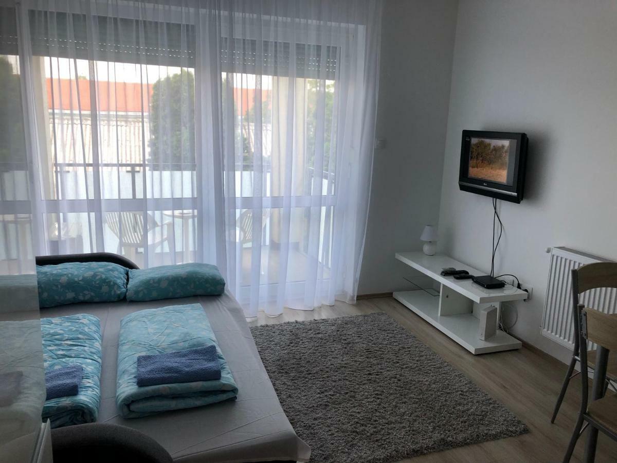 Belle Casa 34 Apartment Debrecen Ngoại thất bức ảnh