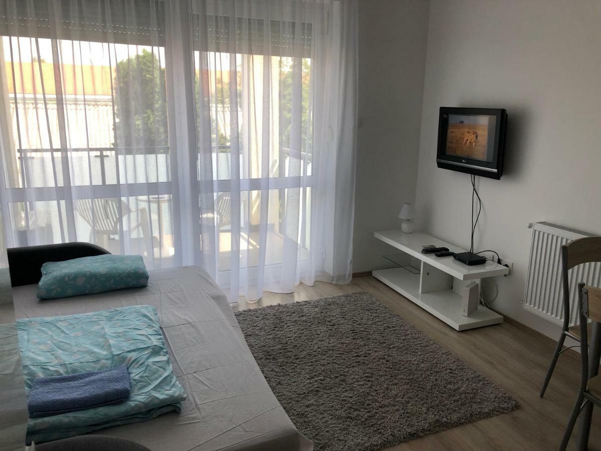 Belle Casa 34 Apartment Debrecen Ngoại thất bức ảnh